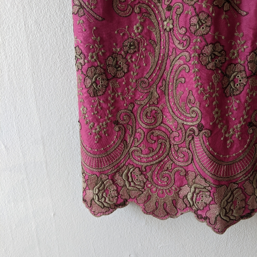 ❣️SOLD❣️Save the Queen Embroidered Dress - Picture 4 of 10